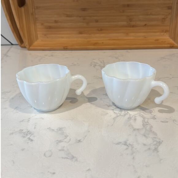 vintage milk glass punch cups 2 Hazel-Atlas Glass Company's Alpine White Swirl - Picture 3 of 7